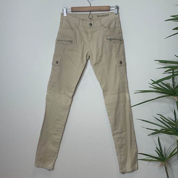 Blank NYC | Khaki Tan Skinny Cargo Zipper 6 Pocket Jeans Pants 26 - Picture 1 of 17